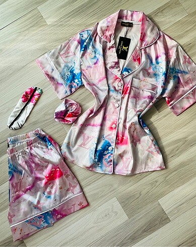 Pijama takım