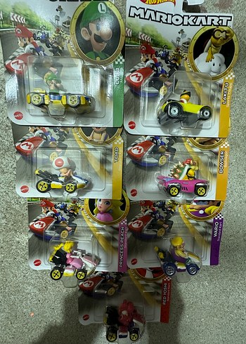 Beden Mario Kart Karakterli Mini Oyuncak Arabalar