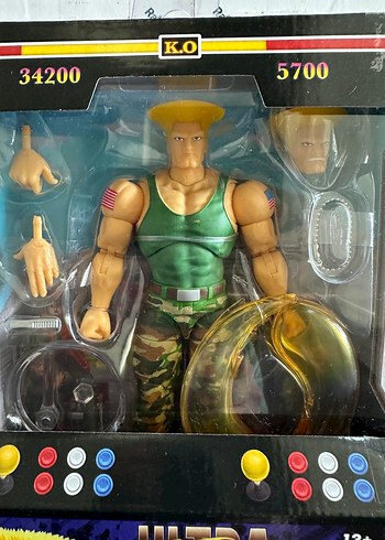 Street Fighter II Guile Aksiyon Figürü