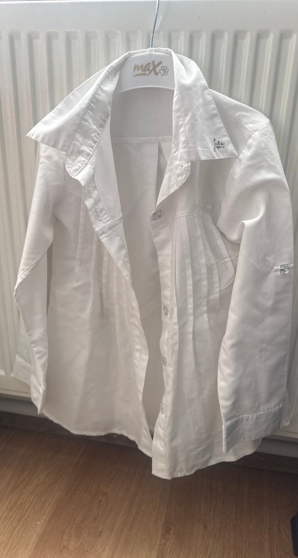 Beyaz Keten Düğmeli Uzun Kollu Kız Bluzu - Görsel 3