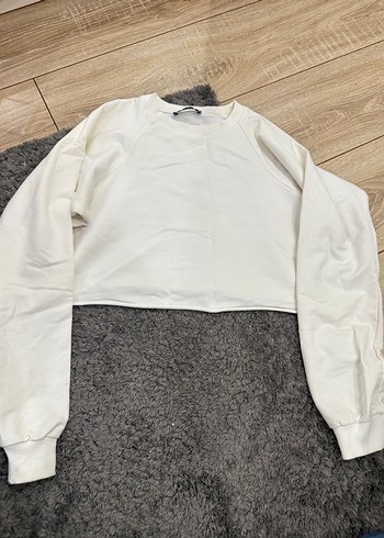 Beyaz Pamuklu Uzun Kollu Crop Sweatshirt - Görsel 2