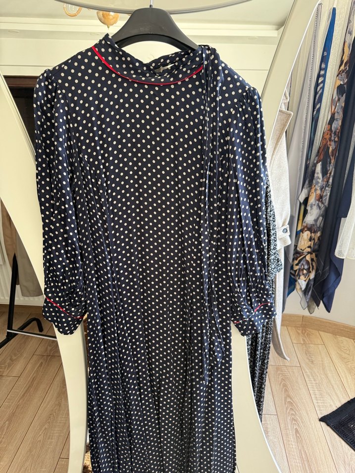 Puantiye Desenli Siyah Uzun Kadın Elbise abiye - Görsel 2