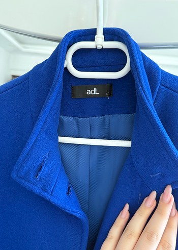 Mavi Düğmeli Kadın Kaban Adl - Görsel 3