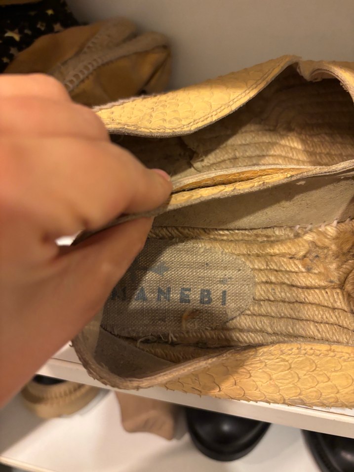 Sarı Deri Yılan Desenli Manebi Marka Espadril - Görsel 3