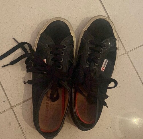 Superga ayakkabı