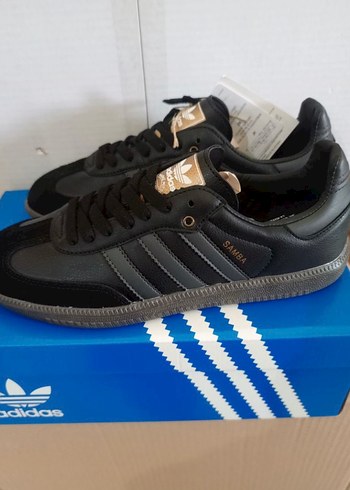 39 Beden adidas Siyah Kadın Spor Ayakkabı