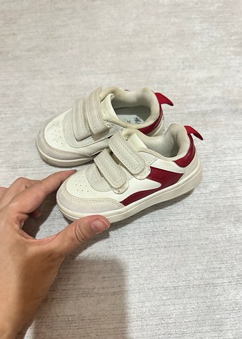 H&M Beyaz Spor Ayakkabı 20/21 no - Görsel 3