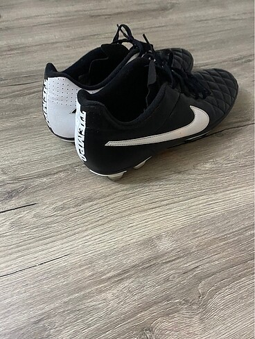 45 Beden Nike orijinal krampon tiempo rezerve