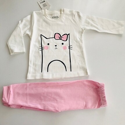 Bebek pijama takımı