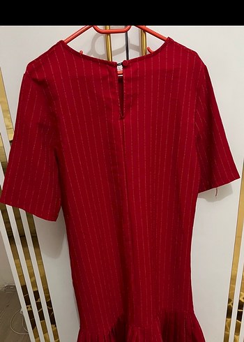 Kısa Kollu Kırmızı Midi Elbise - Görsel 2