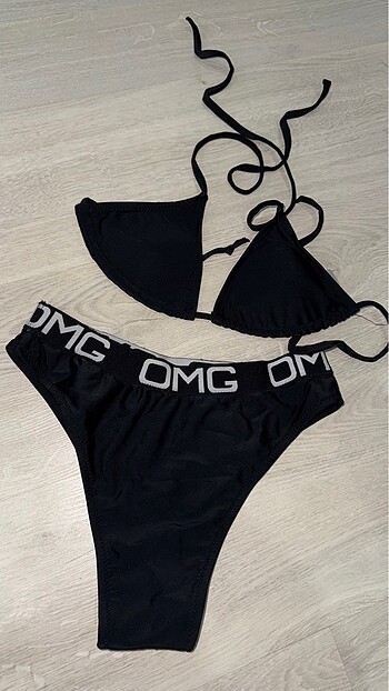 Bikini üçlü takım