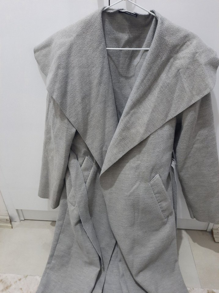 Gri Kadın Uzun Rahat Kesim Kaban - Görsel 2