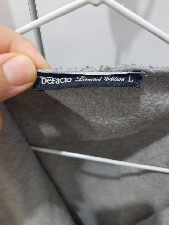 Gri Kadın Uzun Rahat Kesim Kaban - Görsel 3