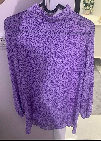 Lila tunik
