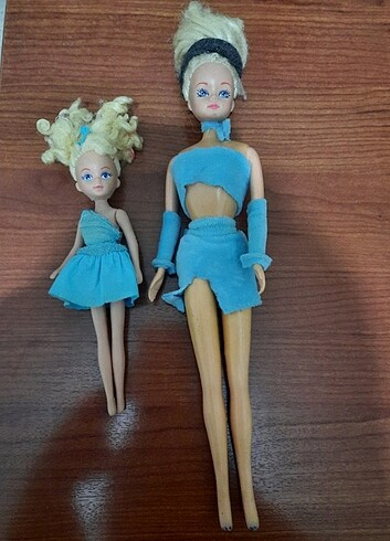Barbie bebek