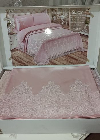 Pembe Nakışlı Nevresim Takımı - Görsel 2