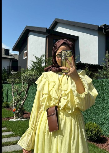 Zara Sarı Fırfırlı etekli takım