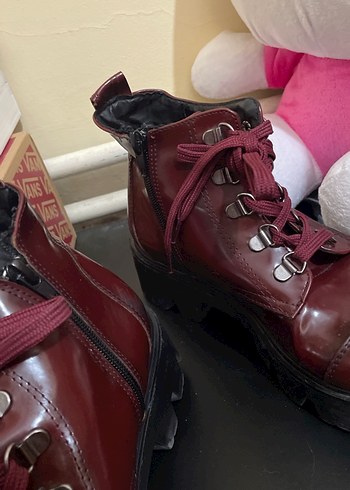 37 Beden bordo Renk Bordo Deri Yüksek Topuklu Bağcıklı Kadın Bot