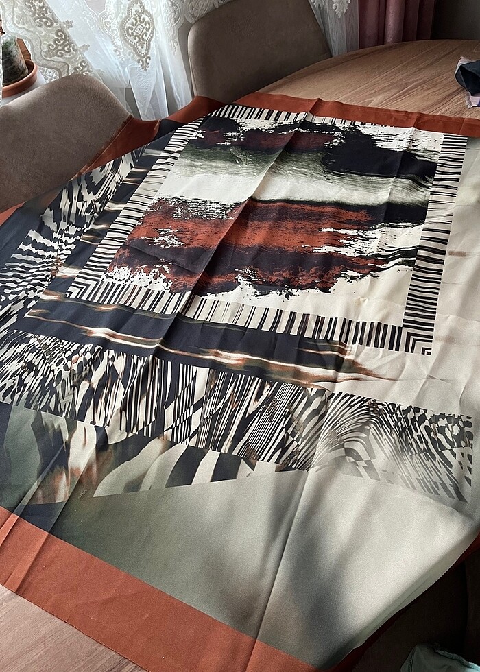 Dört adet tafta eşarp tek fiyat - Görsel 4