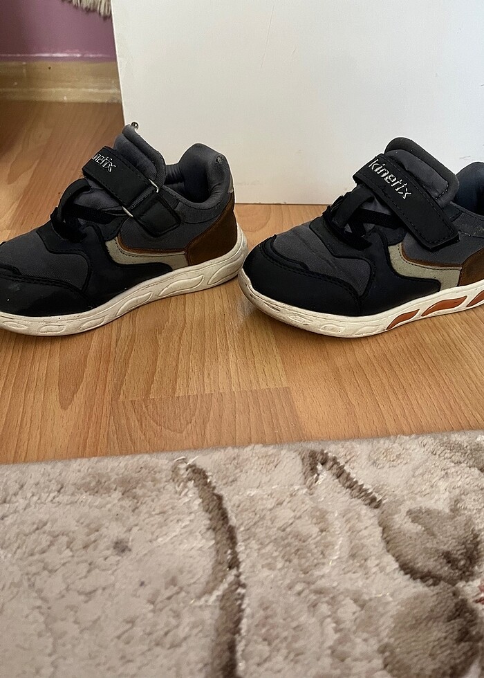 Çocuk ışıklı spor ayakkabı - Görsel 3