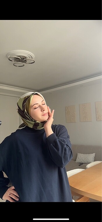 Diğer Qafiye prive eşarp