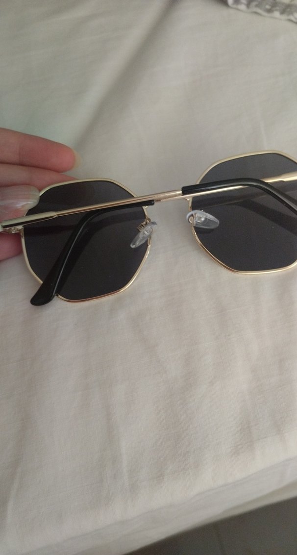 Bej Çerçeveli Retro Gri Kadın Güneş Gözlüğü - Görsel 3