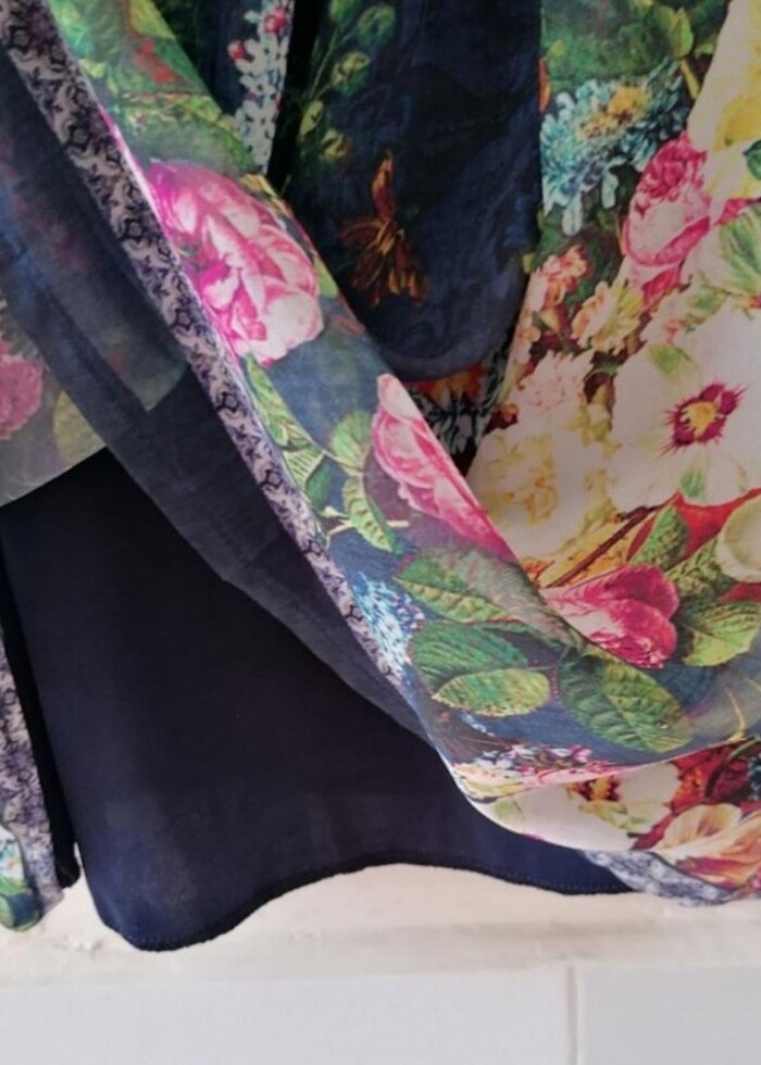 Çiçek Desenli Şifon Hamile Elbisesi - Görsel 4