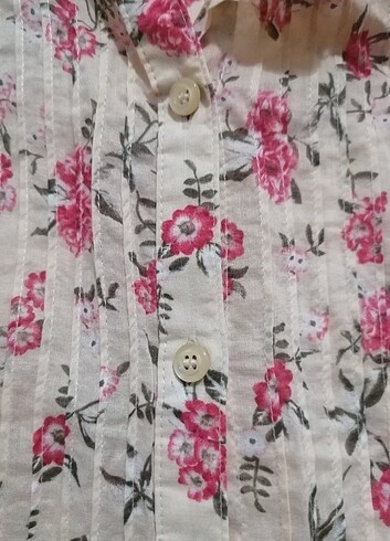 Çiçekli Kadın Gömlek  - Görsel 2