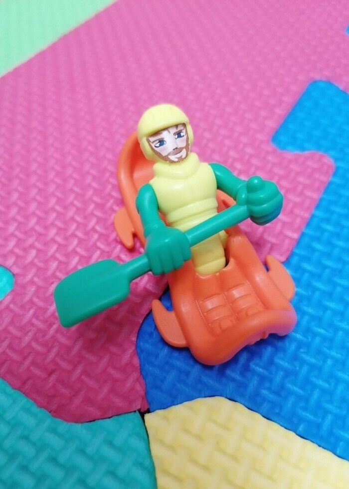 Kinder Kanocu Figür Oyuncak - Görsel 2