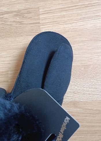 Siyah Nakışlı Kürklü kiz çocuk eldiven - Görsel 5