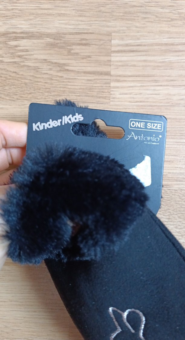 Siyah Nakışlı Kürklü kiz çocuk eldiven - Görsel 3