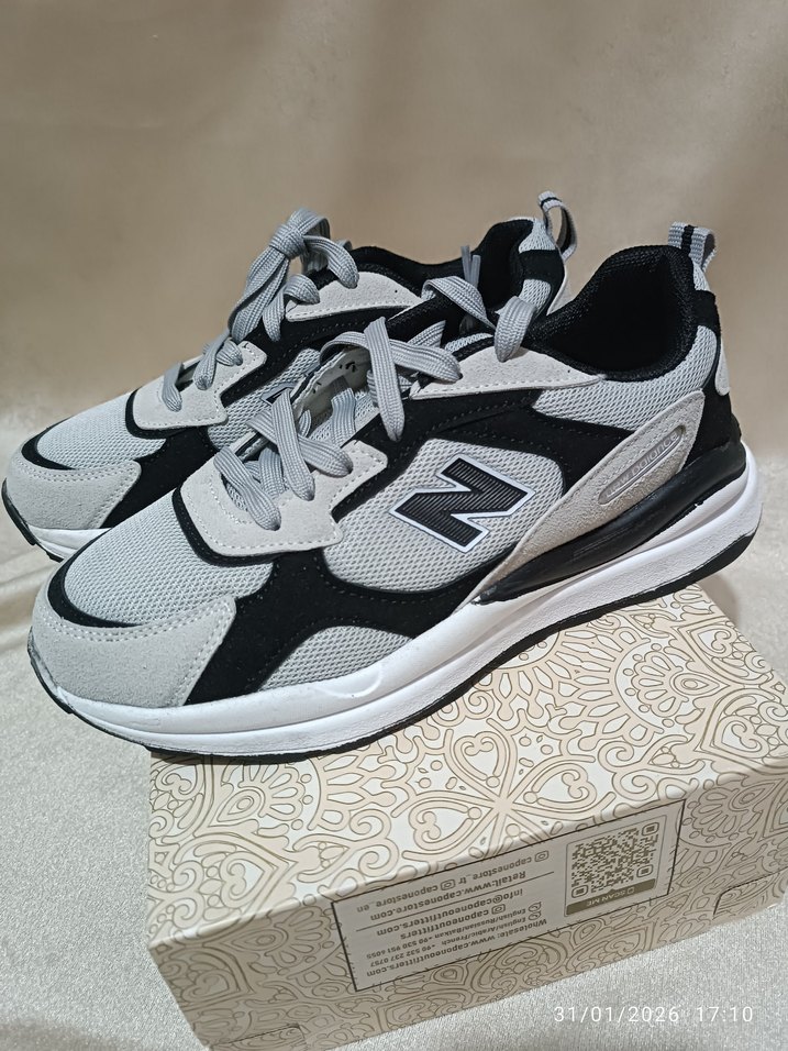 Gri New Balance Erkek Spor Ayakkabı - Görsel 3