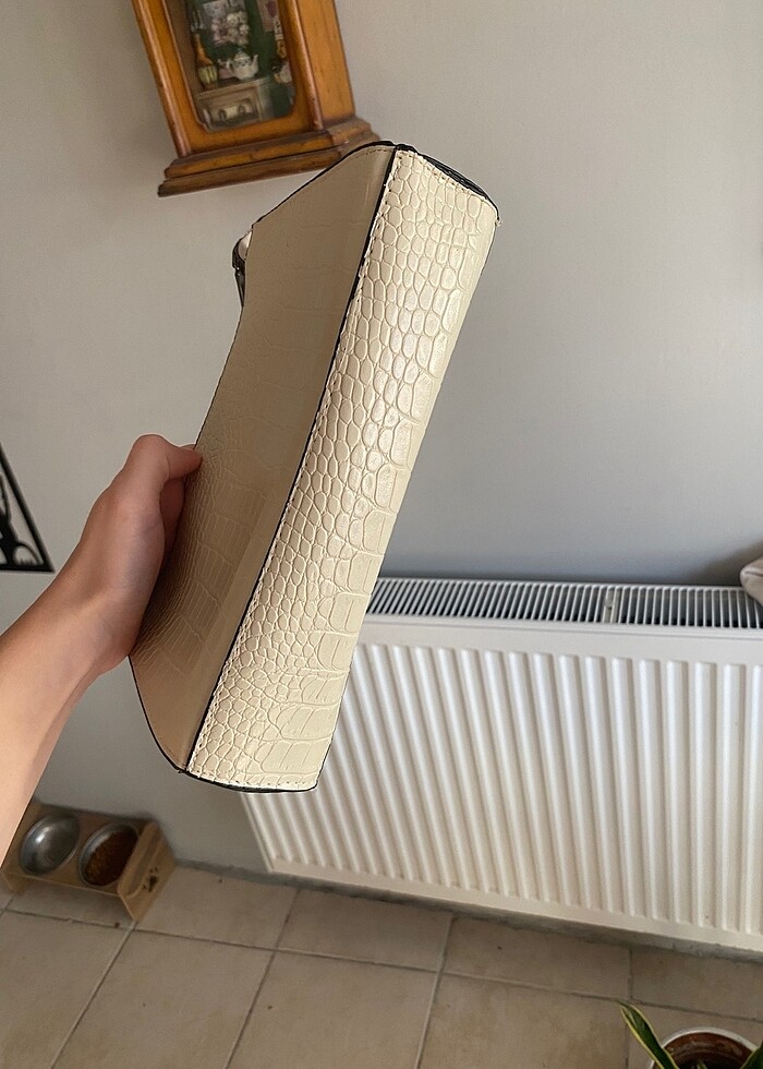 krem rengi zincir kol çantası - Görsel 5