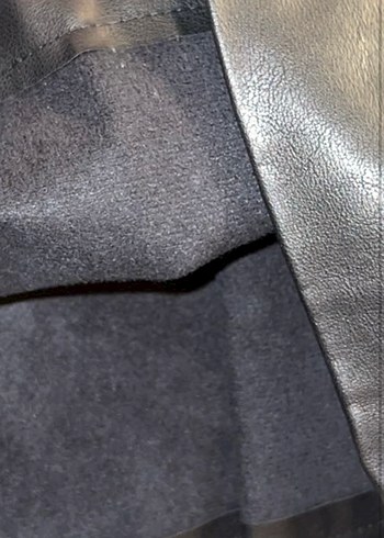 Kemerli Siyah Deri Mini Şort - Görsel 7