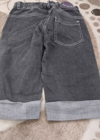 Kızlar için Gri Bol Kesim Denim şort - Görsel 2