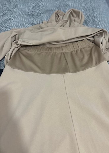 Bej Uzun Kollu Yüksek Yakalı Kadın Elbise - Görsel 3