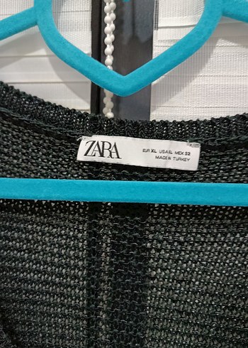 Zara Siyah Örgü Mini Kadın Yelek