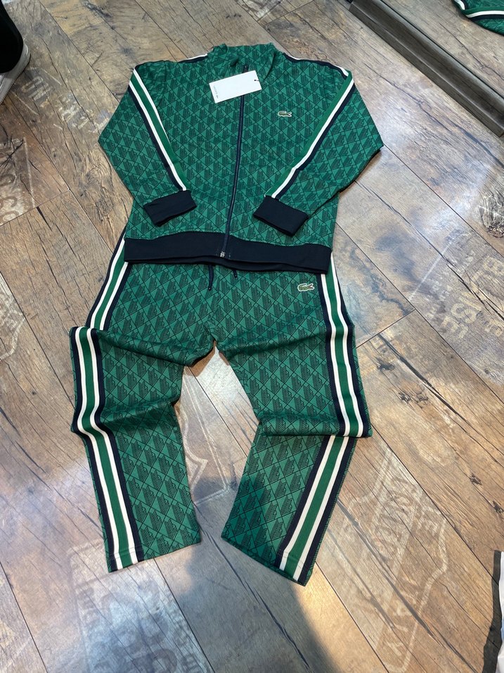 Lacoste eşofman takımı - Görsel 4