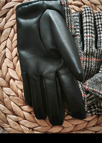 Gri Örgü Kadın Eldivenleri - Görsel 2