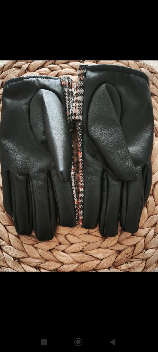 Gri Örgü Kadın Eldivenleri - Görsel 3