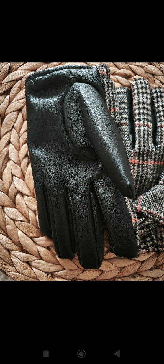 Gri Örgü Kadın Eldivenleri - Görsel 2