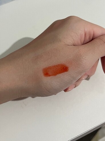 Diğer kırmızı tint