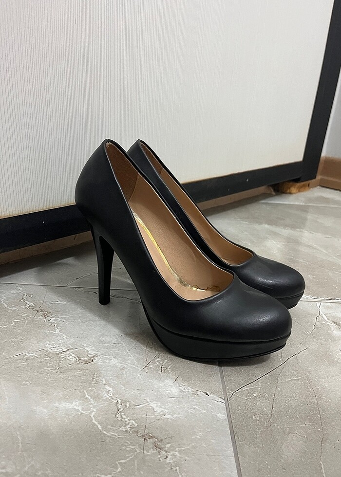 siyah deri ayakkabı - Görsel 2