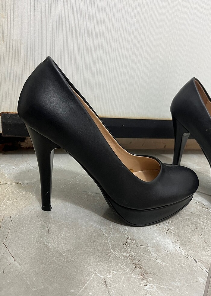 siyah deri ayakkabı - Görsel 3