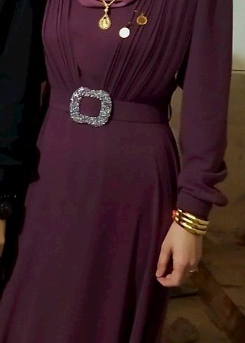 Bordo Kemerli Uzun Kadın Elbise - Görsel 3