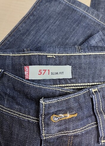 32 Beden lacivert Renk Levi's 32/32 jean