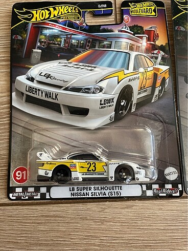 Hot wheels boulevard premium set