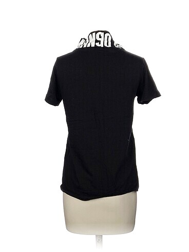 universal Beden Diğer T-shirt %70 İndirimli.