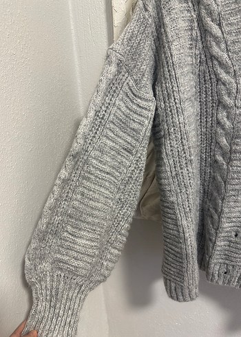 Gri Düğmeli Örgü Kadın Hırka - Görsel 3