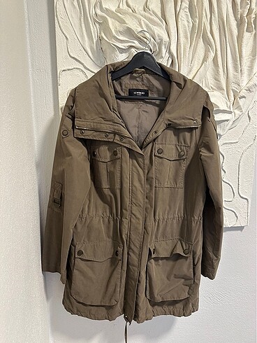 LC Waikiki Yağmurluk ????
